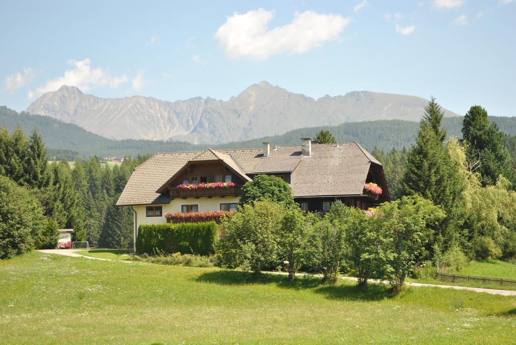 Gaestehaus Essl Mariapfarr Exterior photo